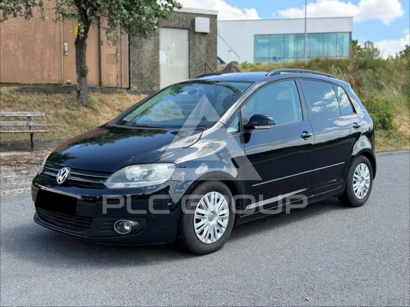 2010 Volkswagen GOLF
