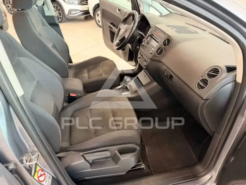 2010 Volkswagen GOLF