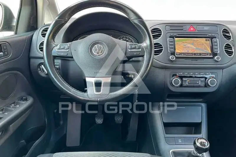 2010 Volkswagen GOLF