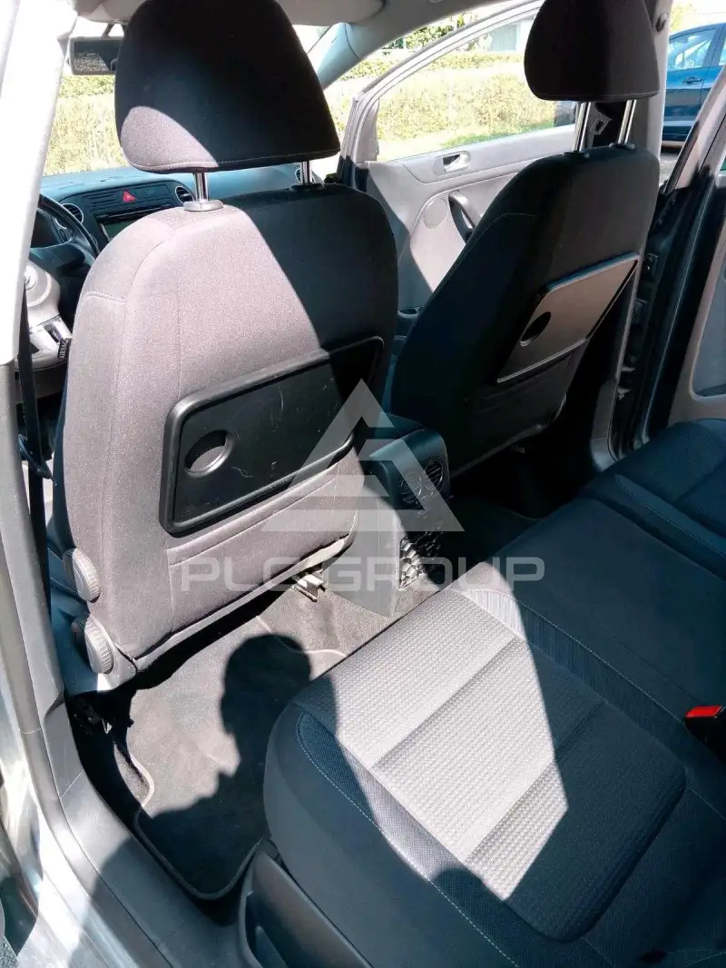 2010 Volkswagen GOLF
