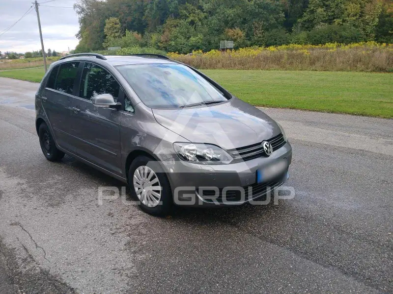 2010 Volkswagen GOLF
