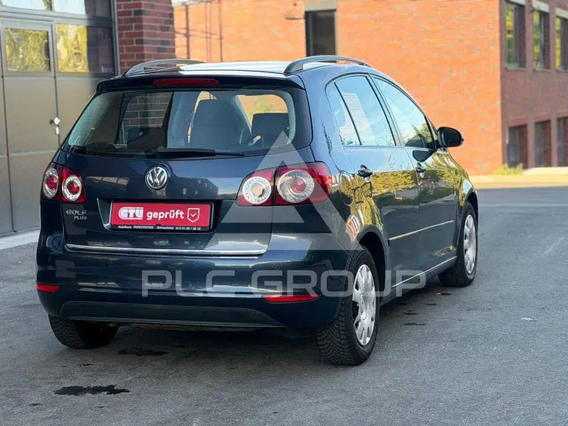 2010 Volkswagen GOLF