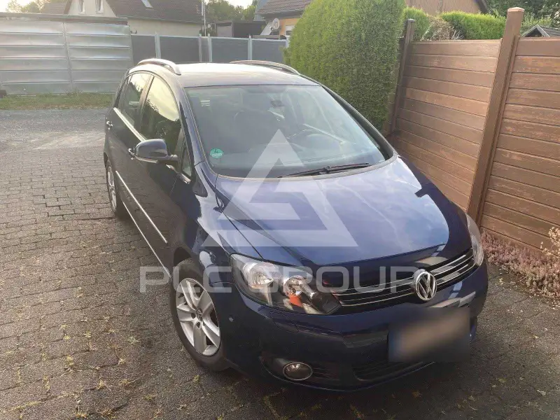 2010 Volkswagen GOLF