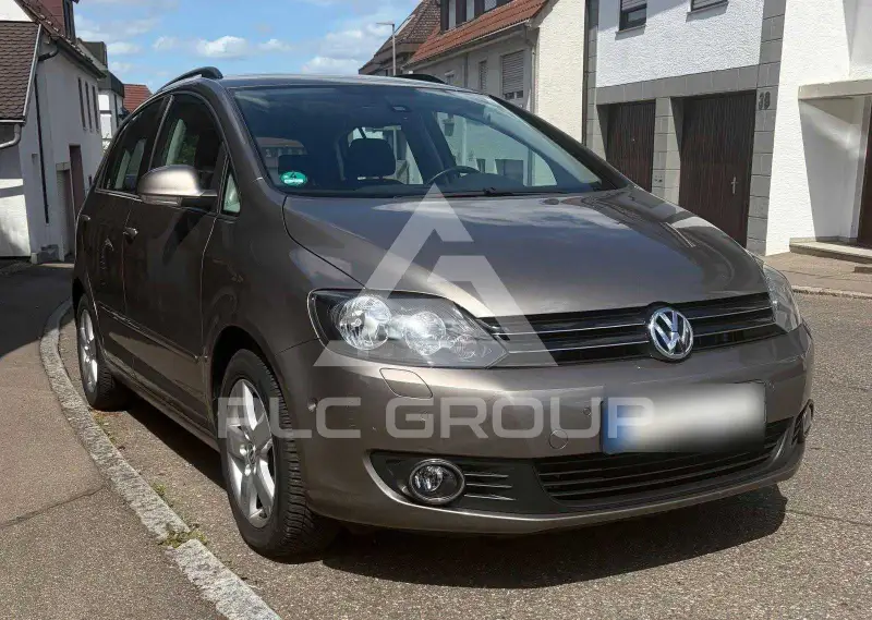 2010 Volkswagen GOLF