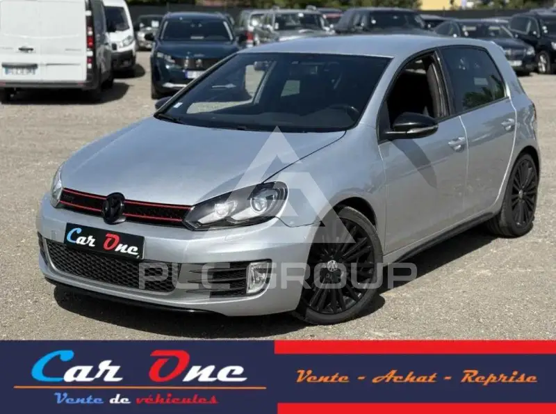 2010 Volkswagen GOLF