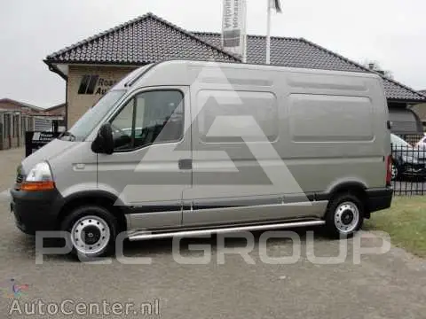 2010 Renault Master