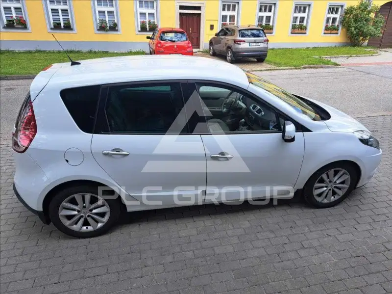 2010 Renault Scenic
