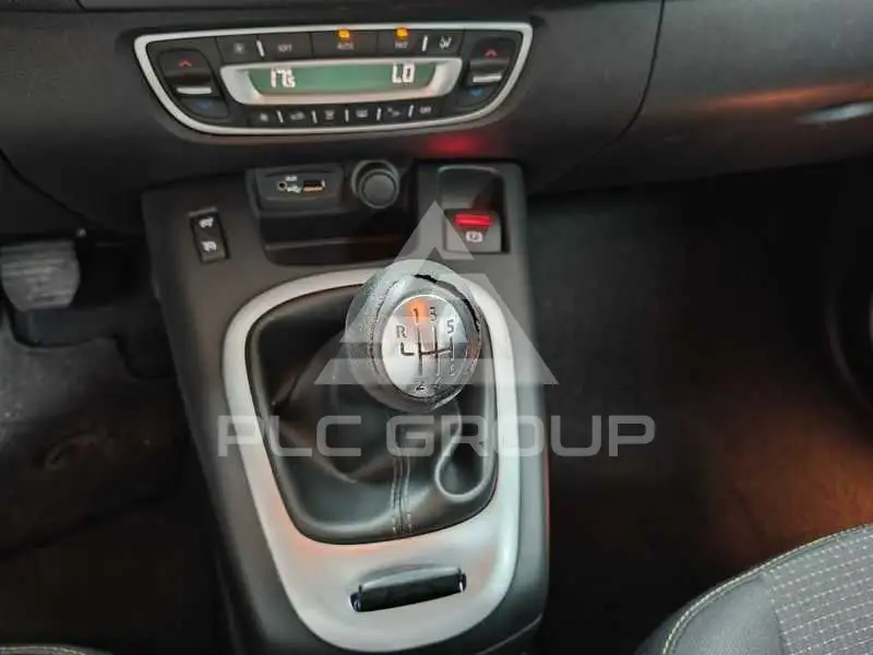 2010 Renault Scenic