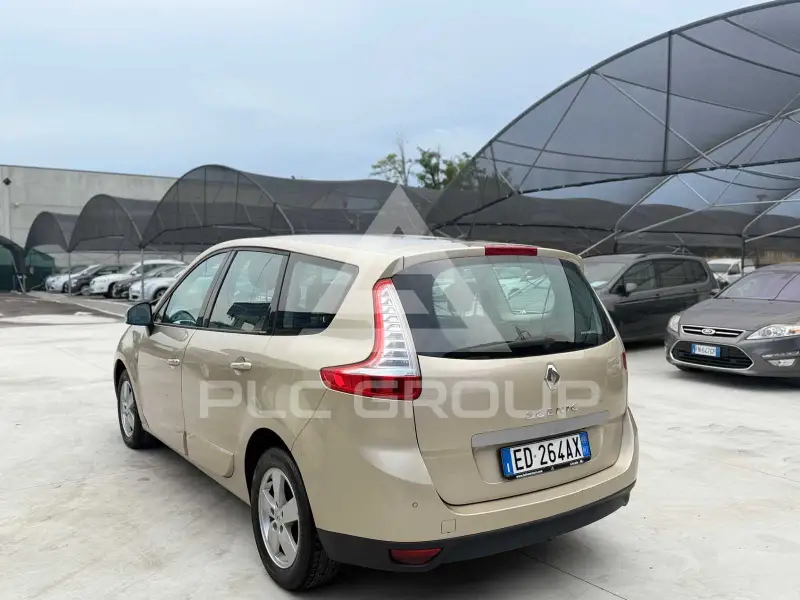 2010 Renault Scenic