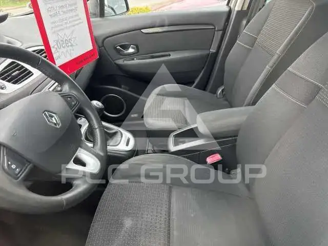 2010 Renault Scenic