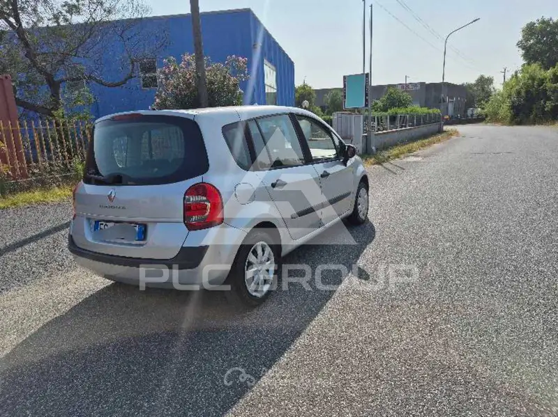 2010 Renault Modus