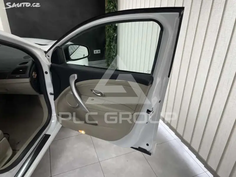 2010 Renault Fluence