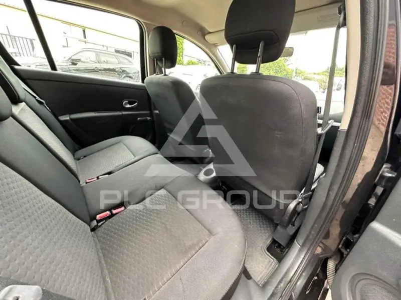 2010 Renault Clio