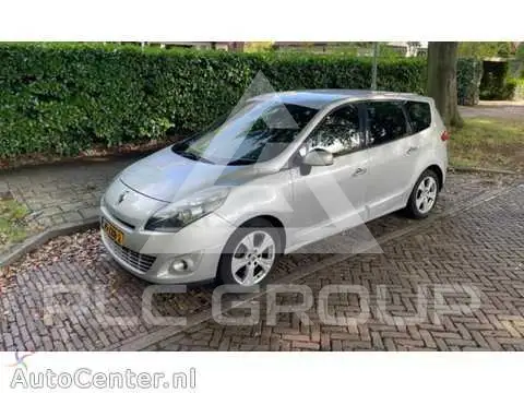 2010 Renault Grand Scenic