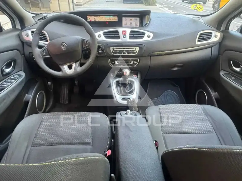 2010 Renault Grand Scenic
