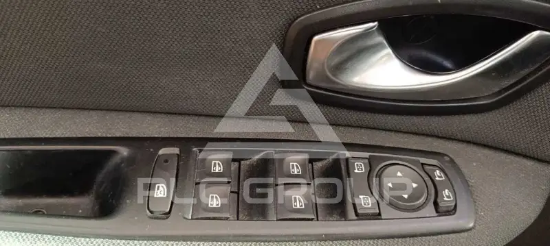 2010 Renault Grand Scenic