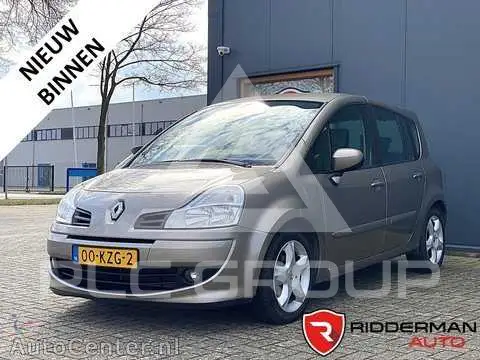 2010 Renault Modus