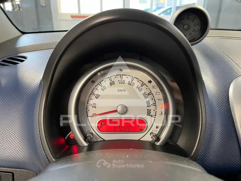 2010 Opel AGILA