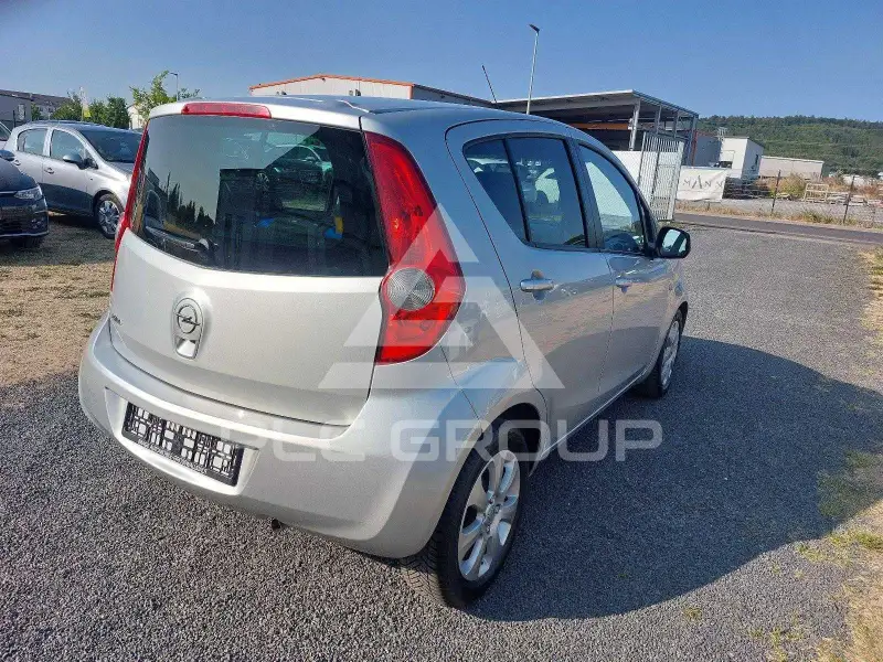 2010 Opel AGILA
