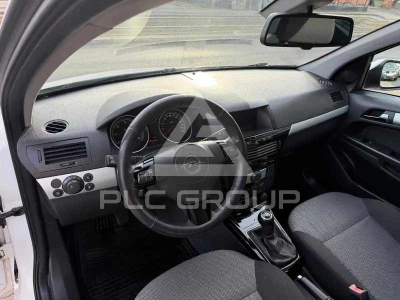 2010 Opel Astra