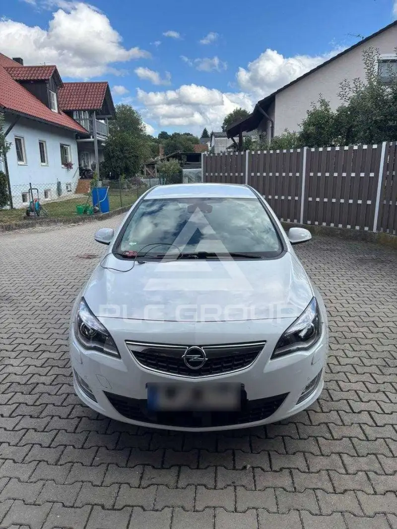 2010 Opel Astra