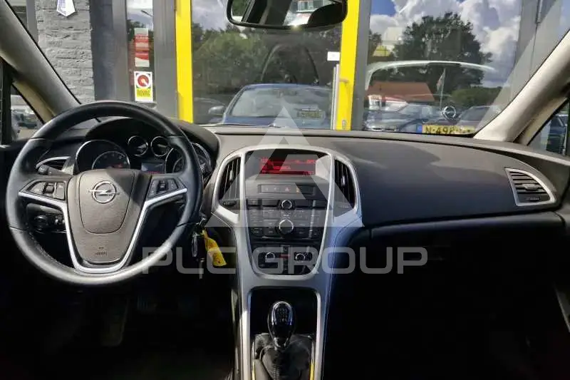 2010 Opel Astra