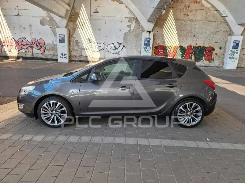 2010 Opel Astra