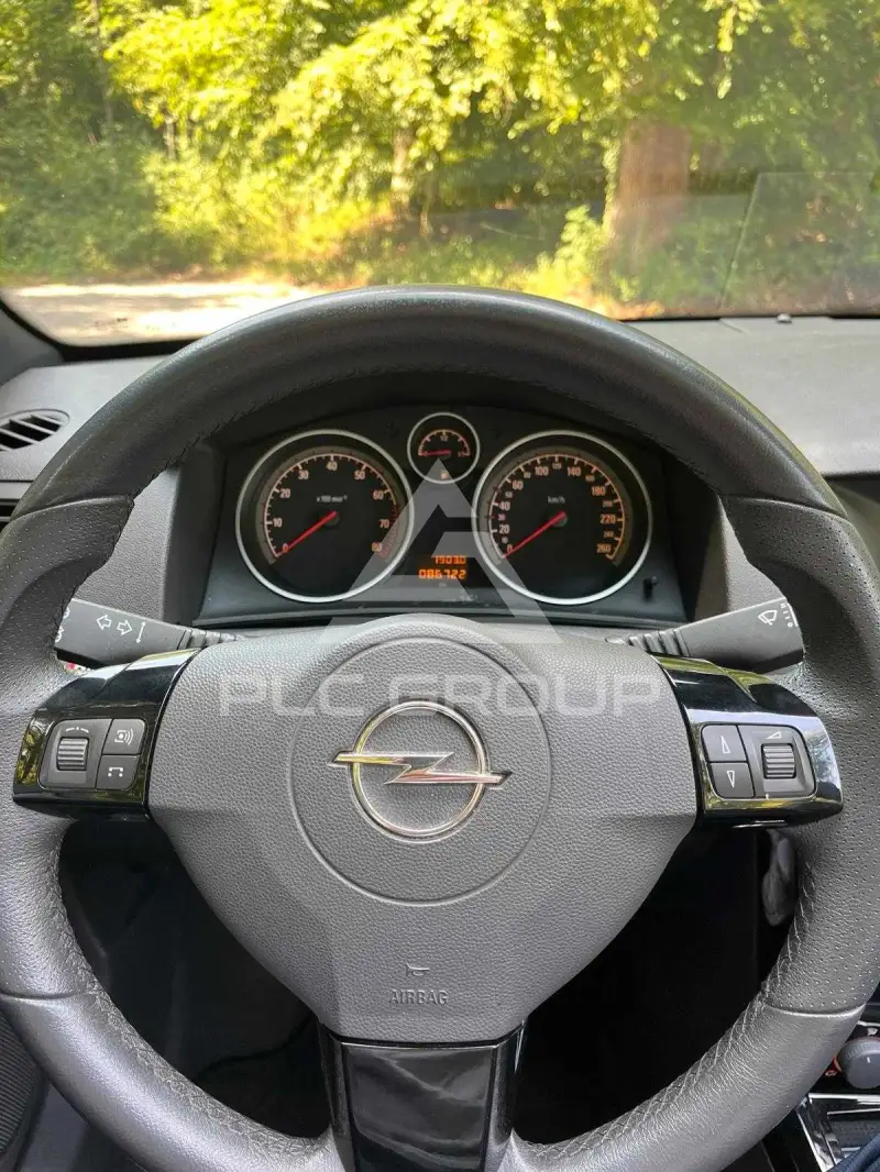 2010 Opel Astra
