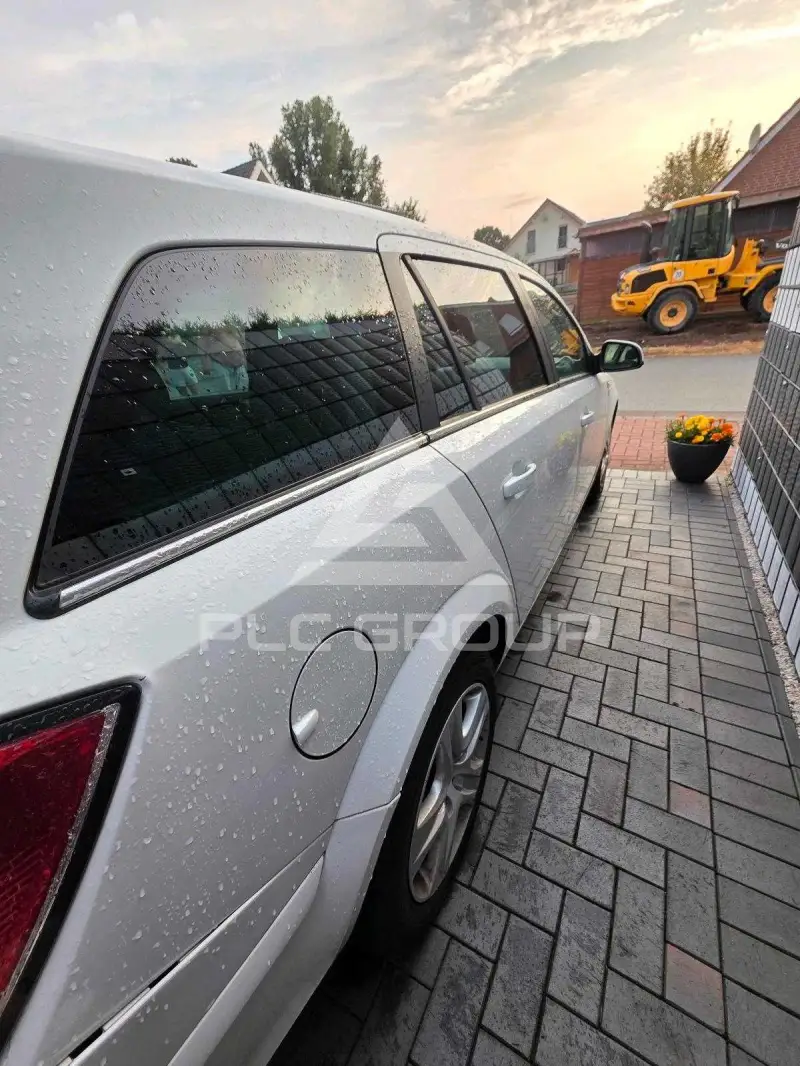 2010 Opel Astra