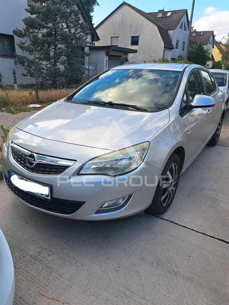 2010 Opel Astra