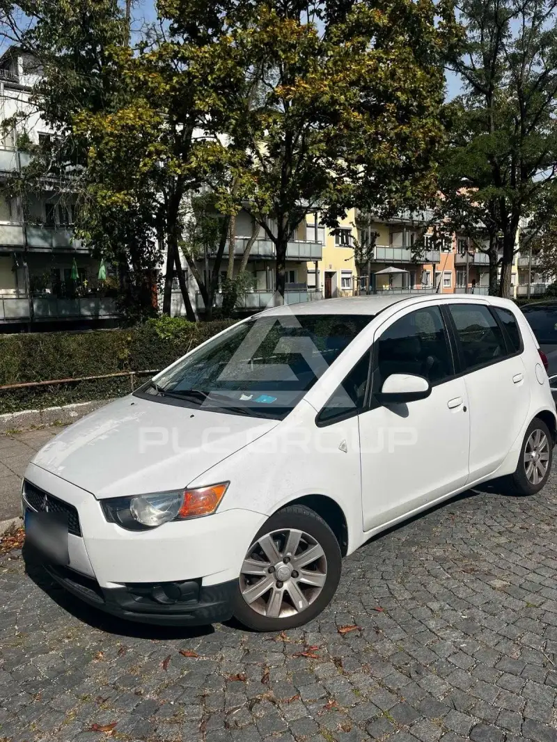 2011 Mitsubishi Colt