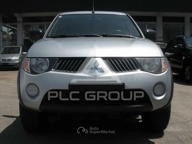 2011 Mitsubishi L200