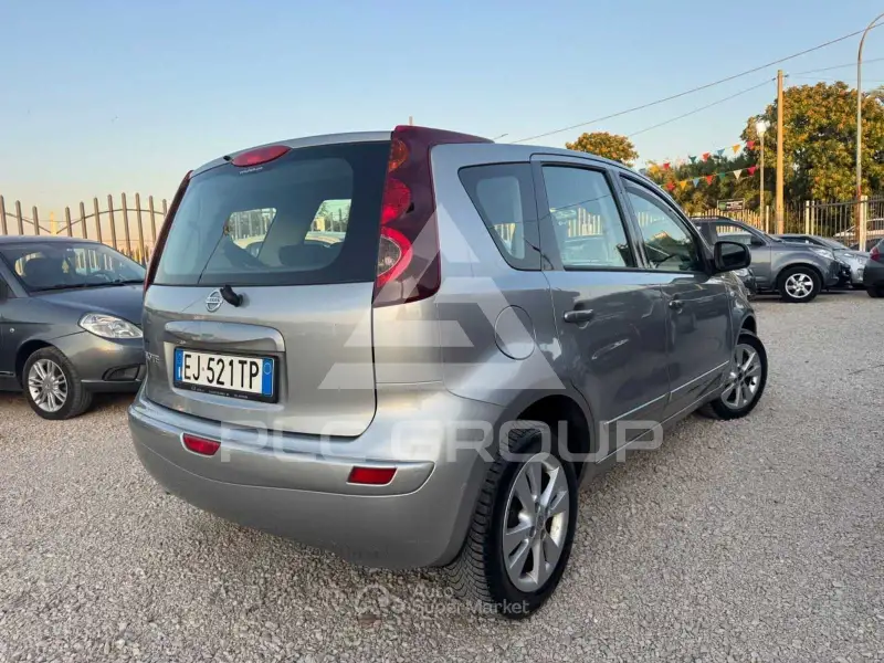 2011 Nissan Note