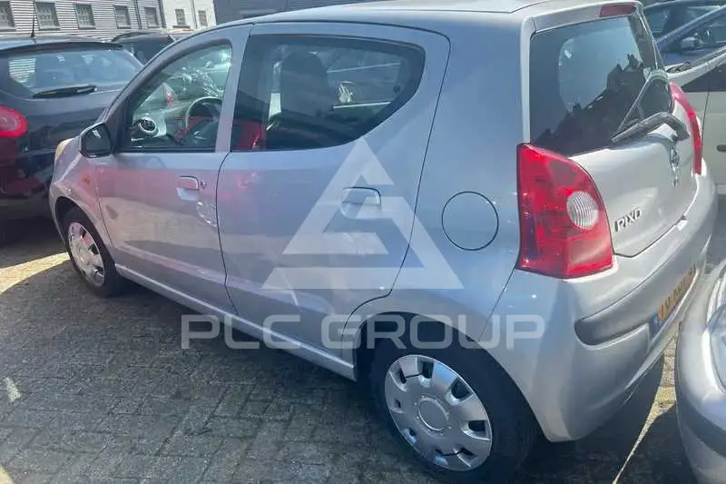 2011 Nissan Pixo