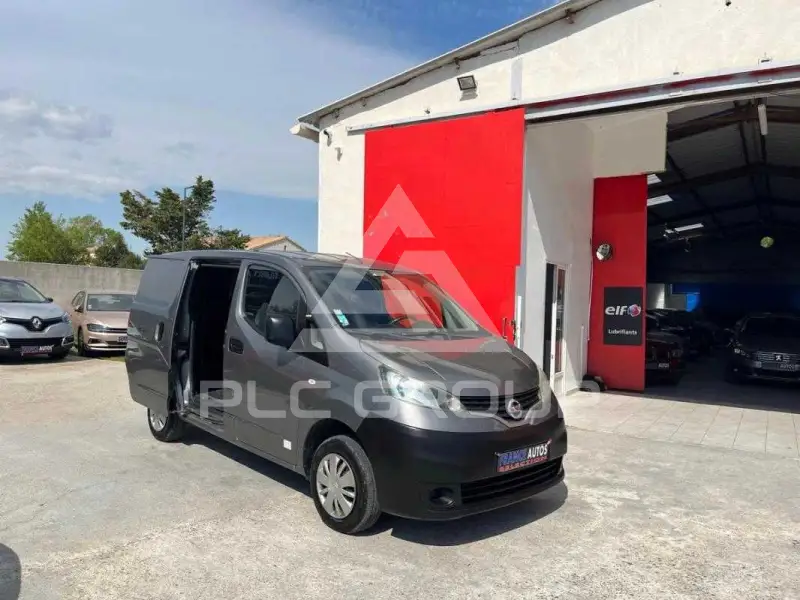 2011 Nissan NV