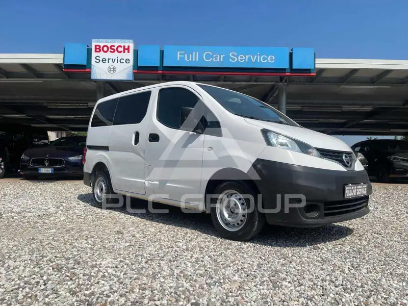 2011 Nissan NV