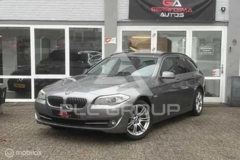 2011 BMW 523