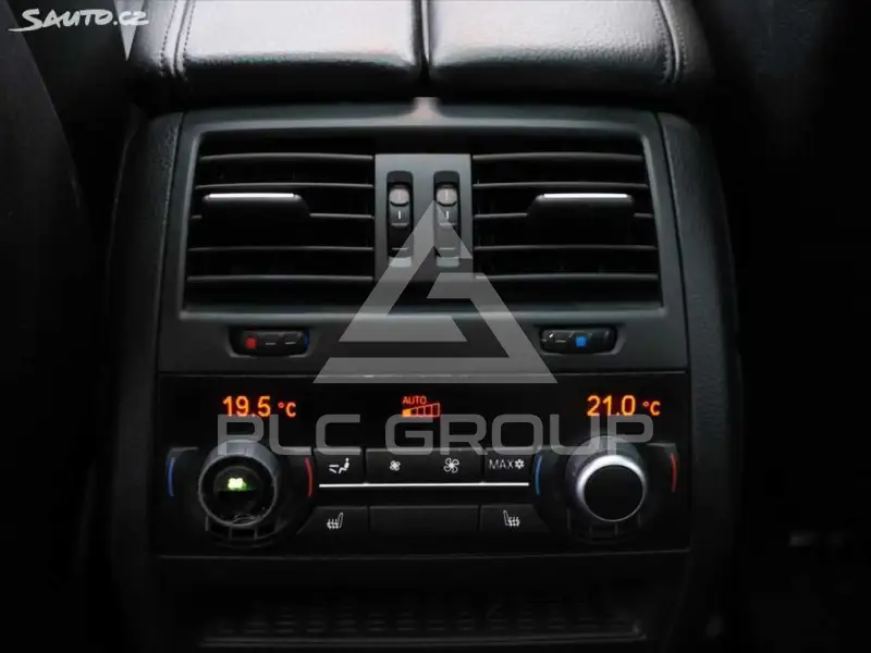 2011 BMW 523
