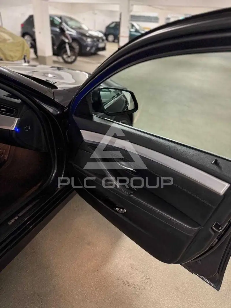 2011 BMW 523