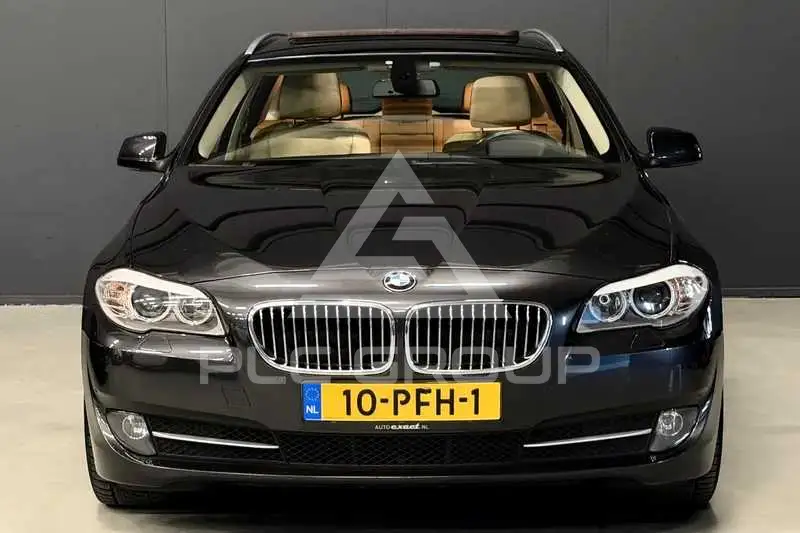 2011 BMW 523