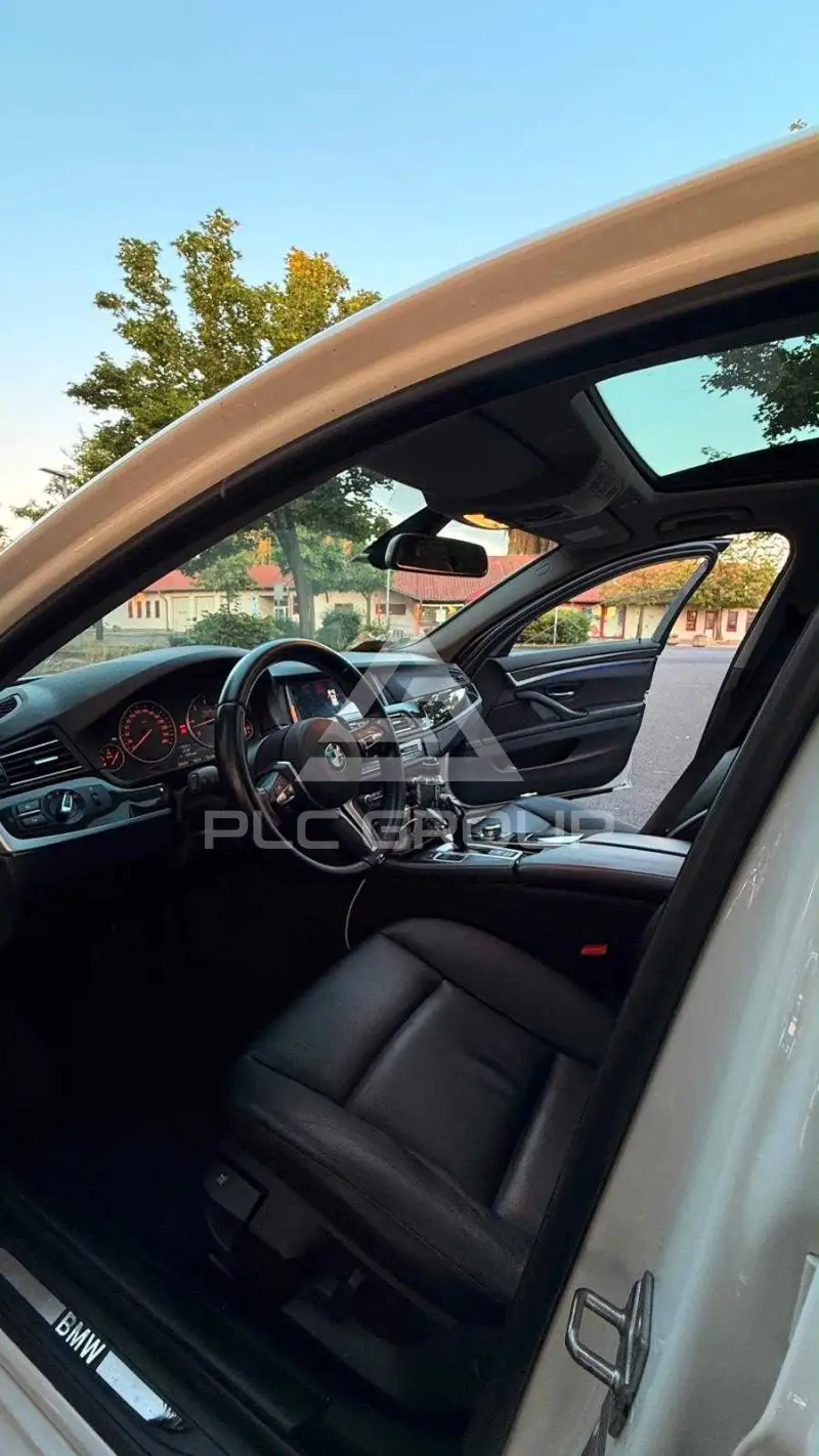 2011 BMW 523