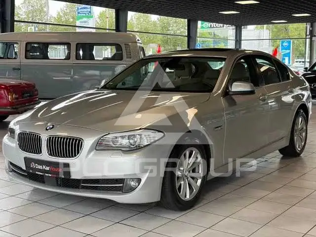 2011 BMW 523