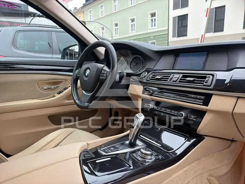 2011 BMW 523