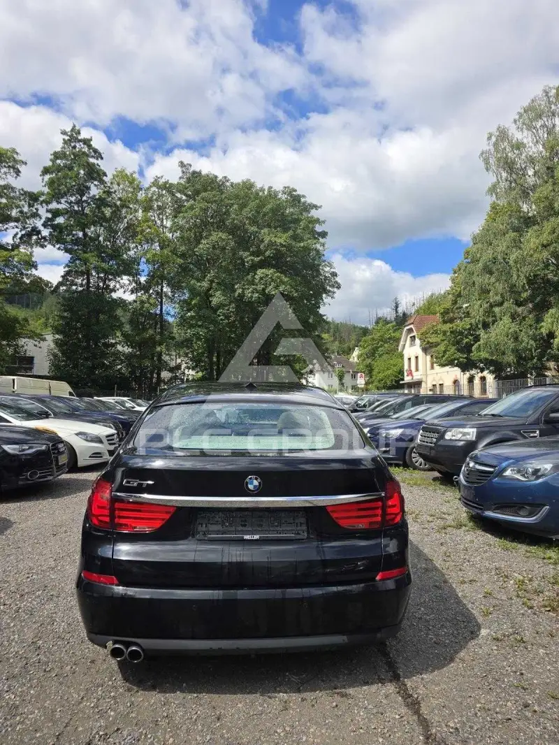 2011 BMW 523
