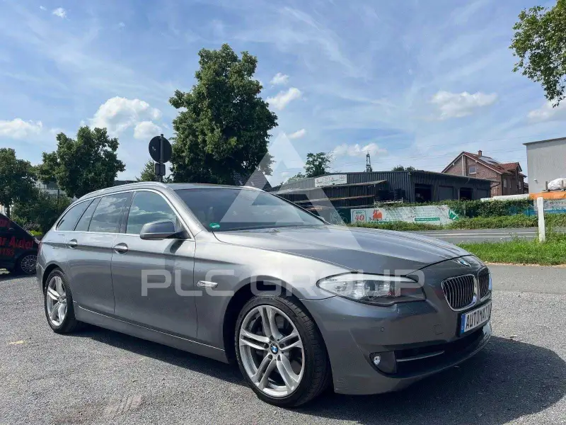 2011 BMW 523