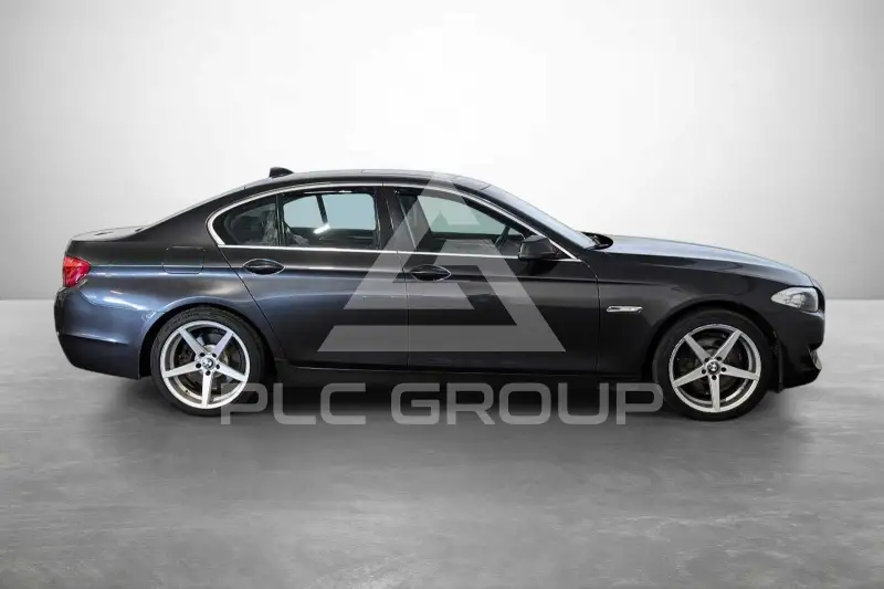 2011 BMW 523