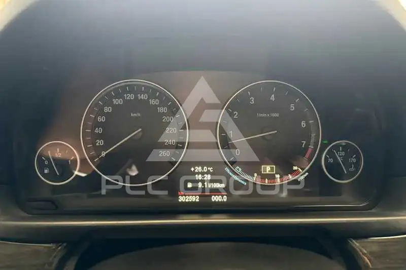 2011 BMW 523