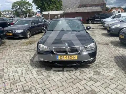 2011 BMW 330