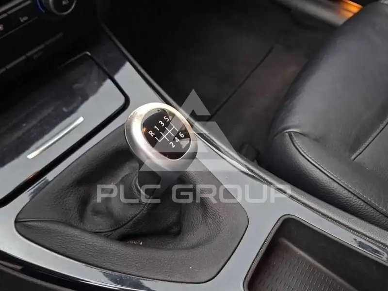 2011 BMW 330
