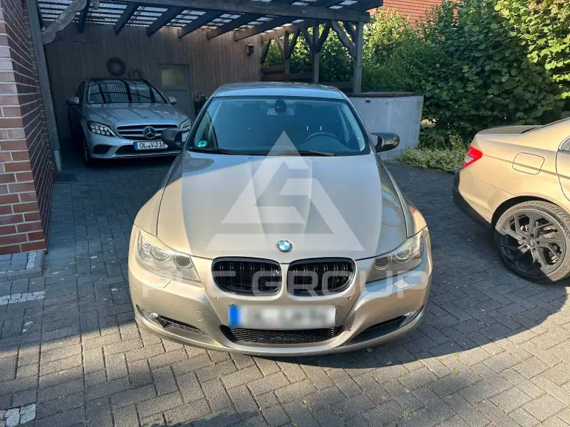 2011 BMW 330